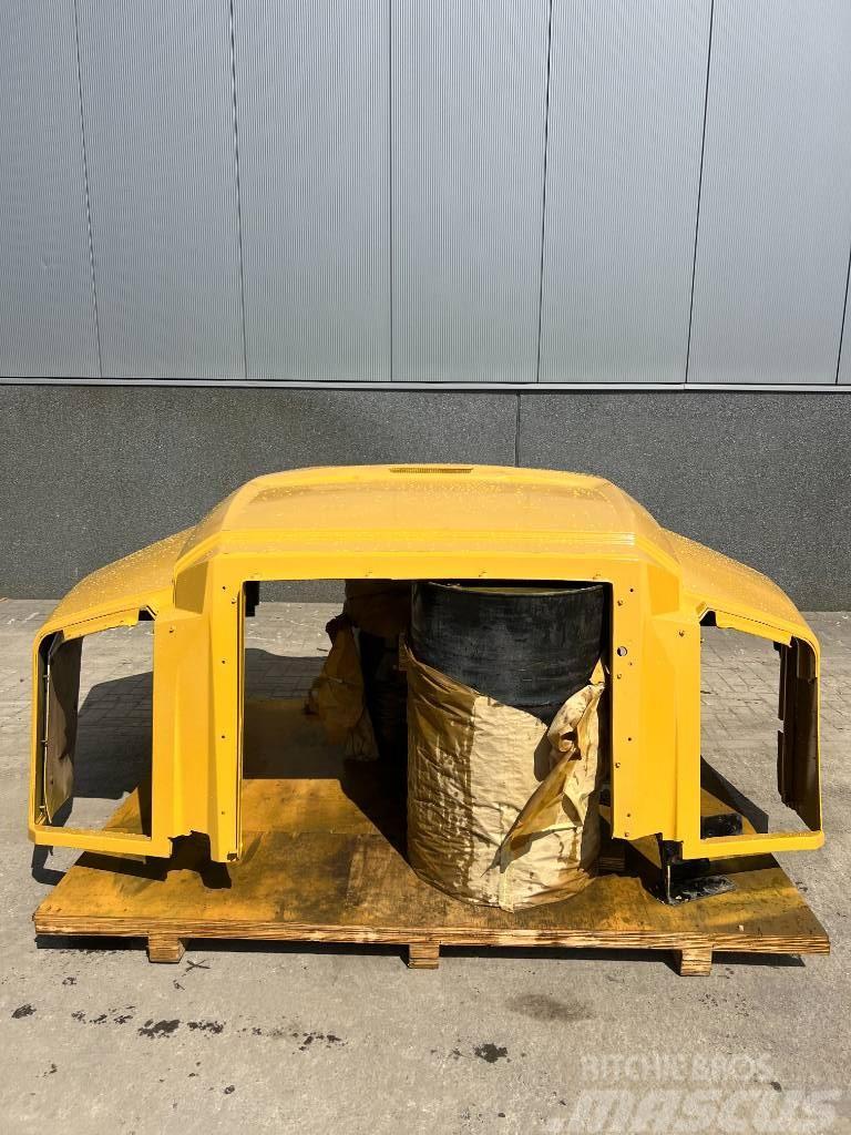 CAT Hood 735  -  745C  (Engine Compartment) 3976696 Chassis and suspension