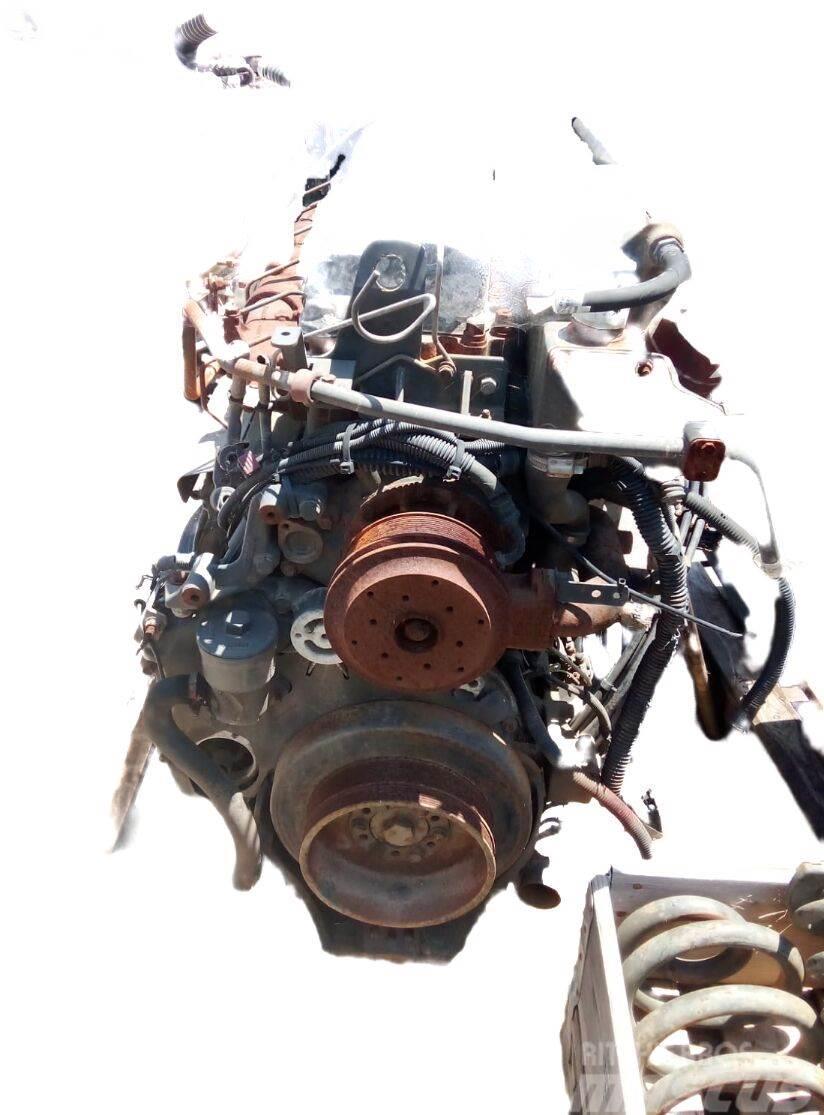 Renault AE440 Magnum Engines