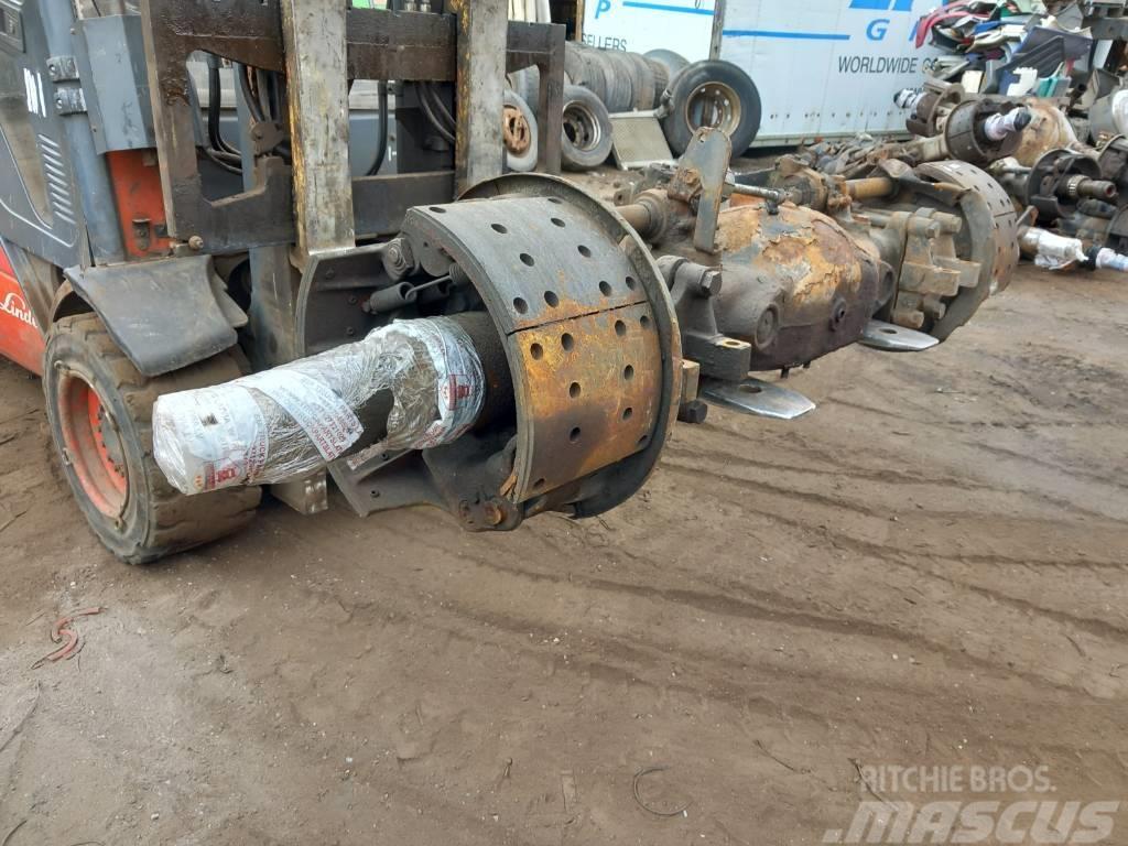 MAN F2000 HD9 middle axle housing Transmission