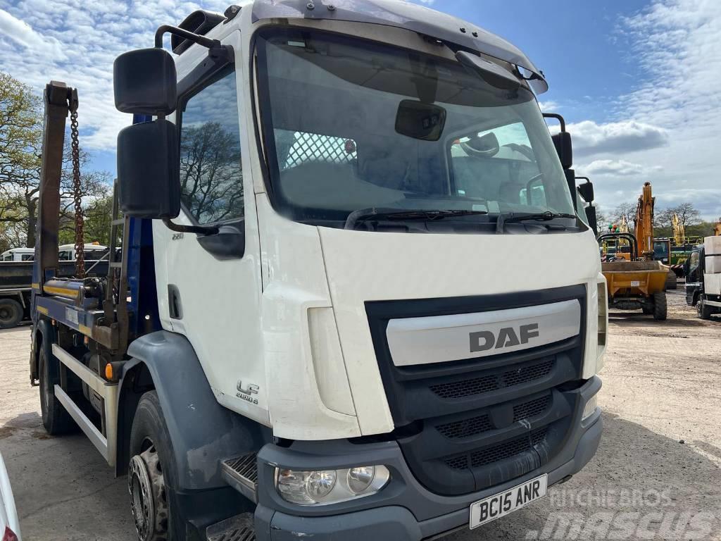 DAF LF220 Skip loader trucks