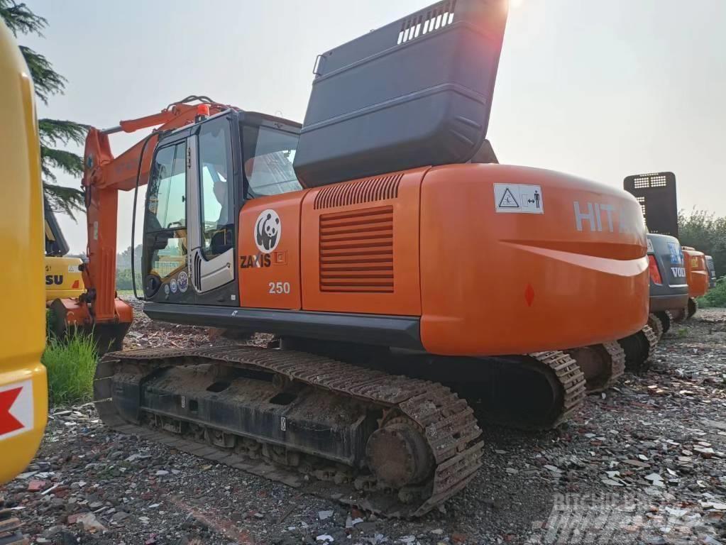 Hitachi ZX250 Crawler excavators
