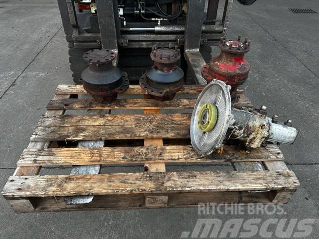 Moffett M2003 PARTS Truck mounted forklifts