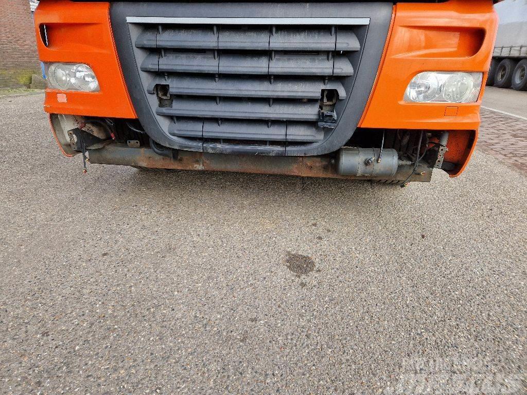DAF XF 105.460 MANUAL GEARBOX Tractor Units