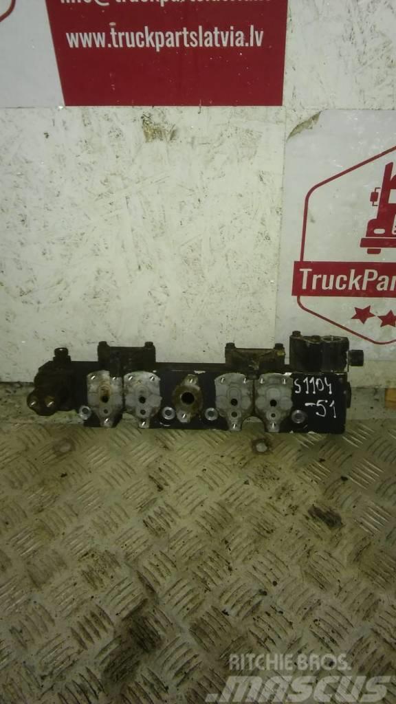 Scania R480 Fuel valve block 1497122 Engines