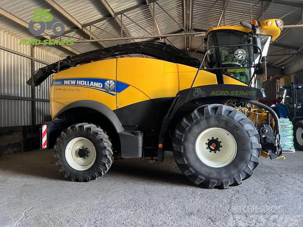 New Holland FR550 4WD+HEDER 600 SFIE Self-propelled foragers