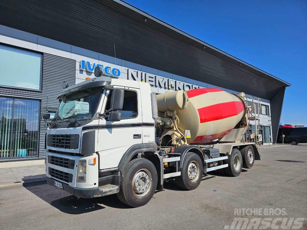 Volvo FM 12 8x2 Concrete trucks