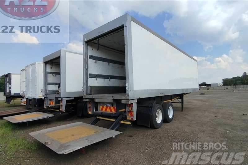  Serco 2003 Insulated Box Body Volume Van Double ax Other trailers
