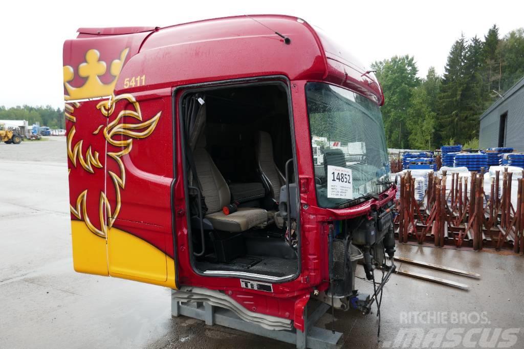 Scania Hytt Cabins and interior