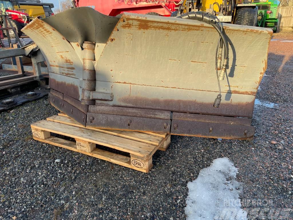 Holms KHV-2,8 Snow blades and plows