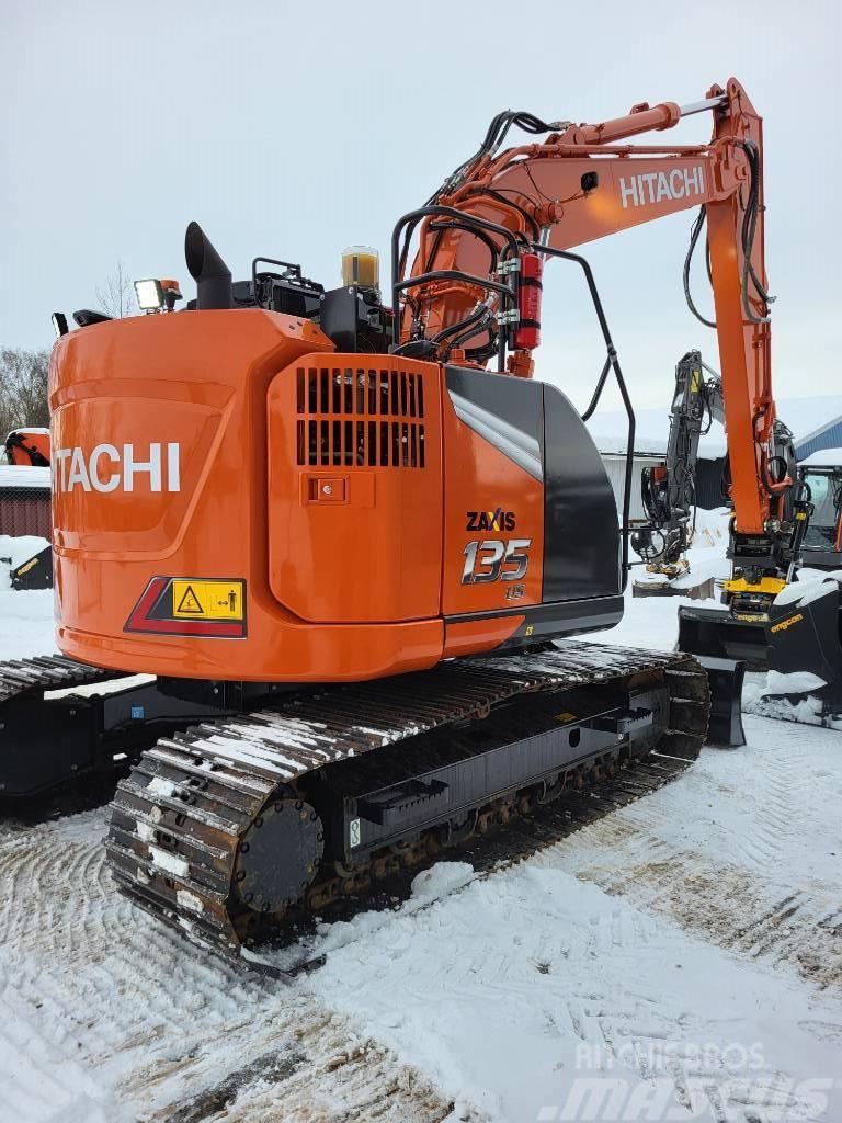 Hitachi ZX135 US-7 Crawler excavators