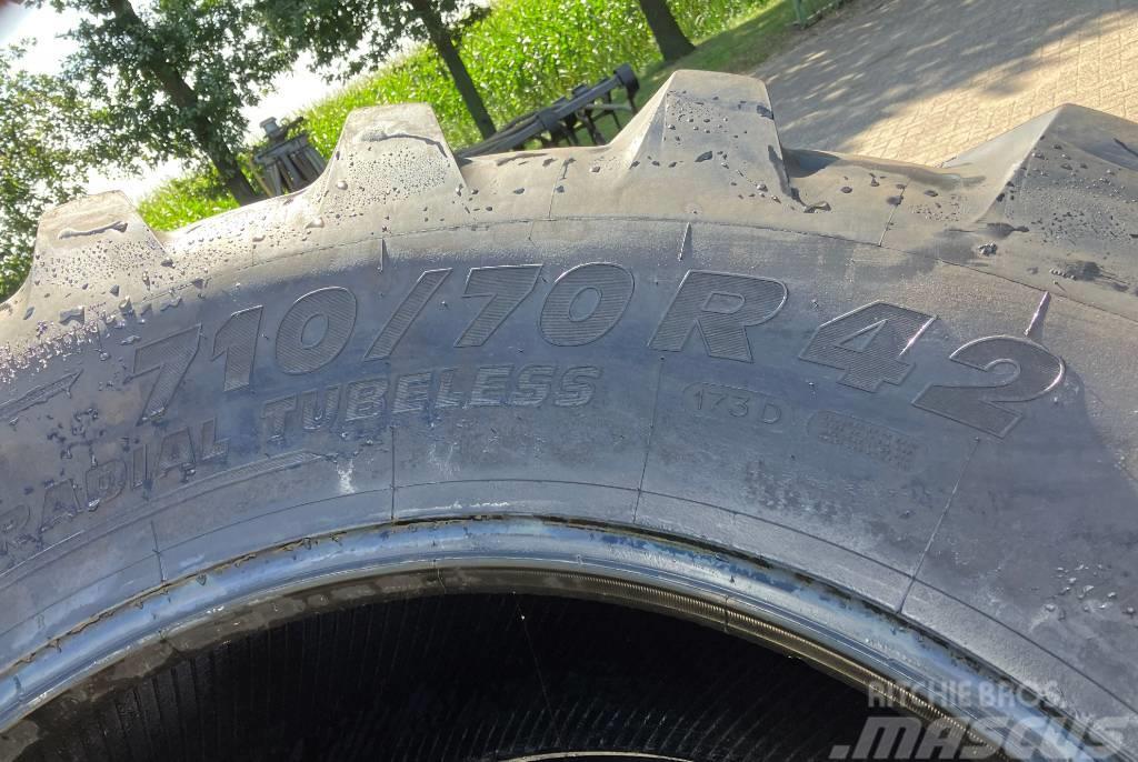 Michelin 600/70R30 710/70R42 Tyres, wheels and rims