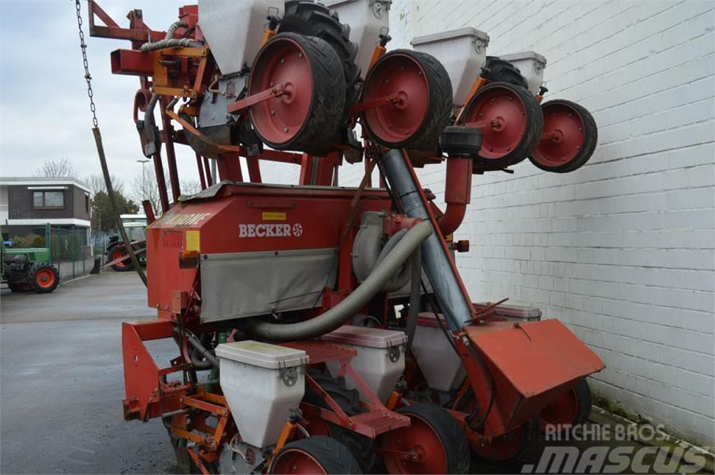 Becker P8Z Precision sowing machines
