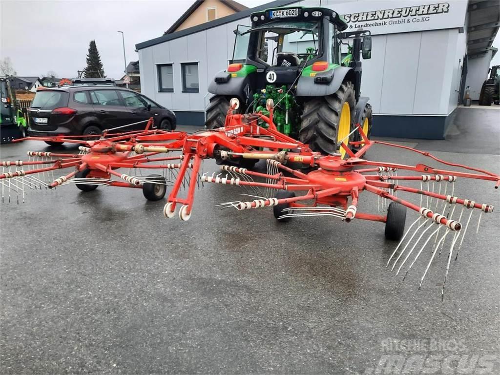 Pöttinger TOP 620 Windrowers