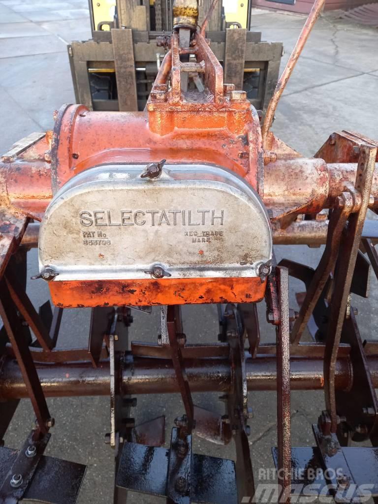  Selectatilt Spitmachine Other tillage machines and accessories