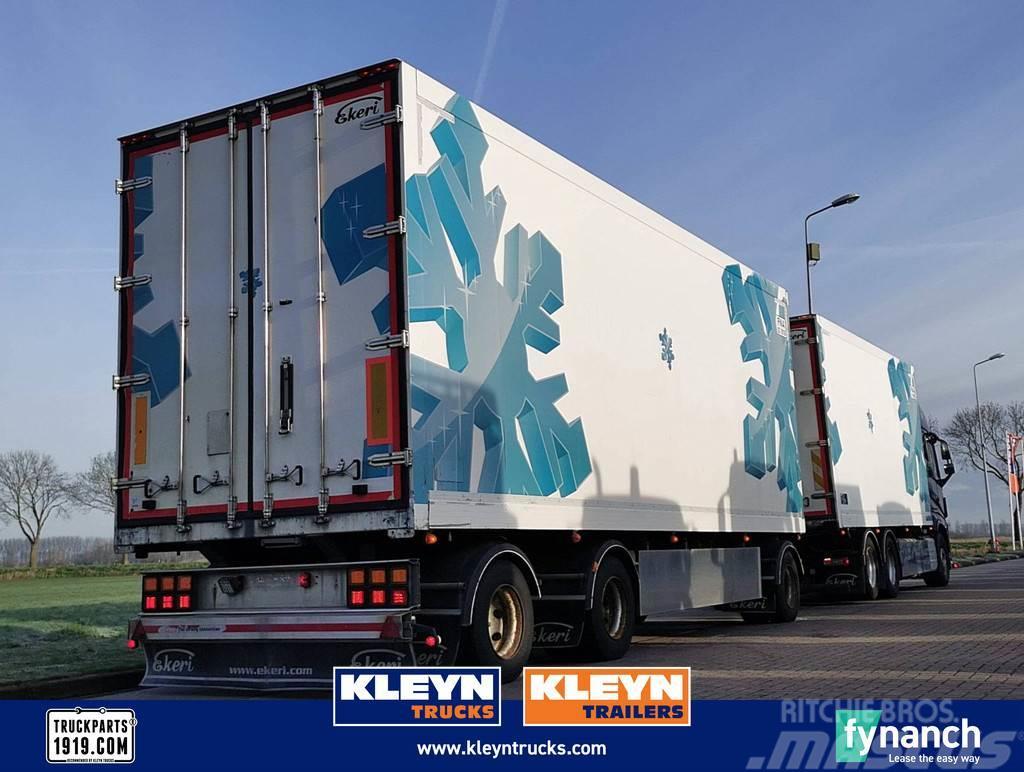 Ekeri S5-K 3 AXLES side doors carrier Temperature controlled trailers