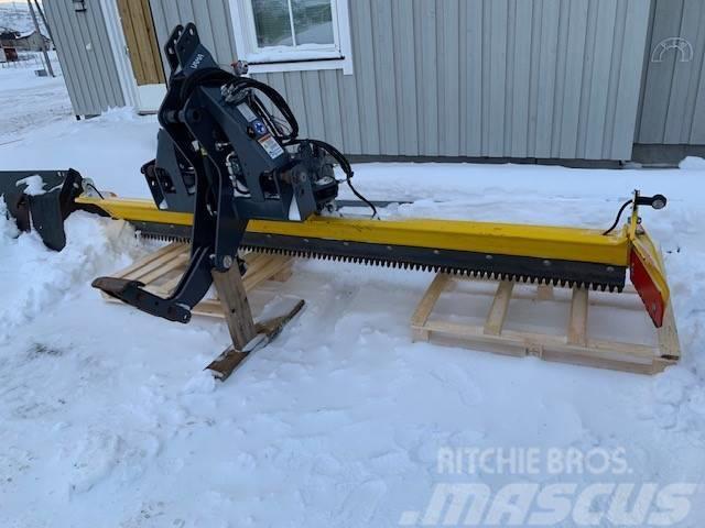 Vama 3800 P2 Snow blades and plows