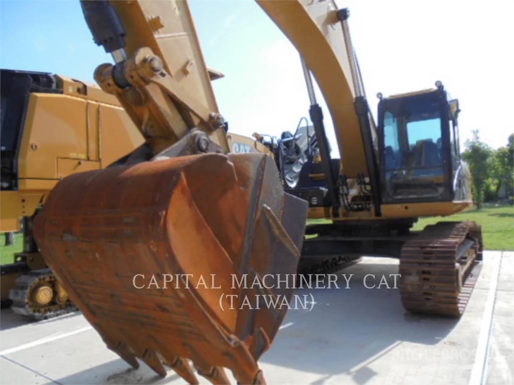CAT 330D2L Crawler excavators