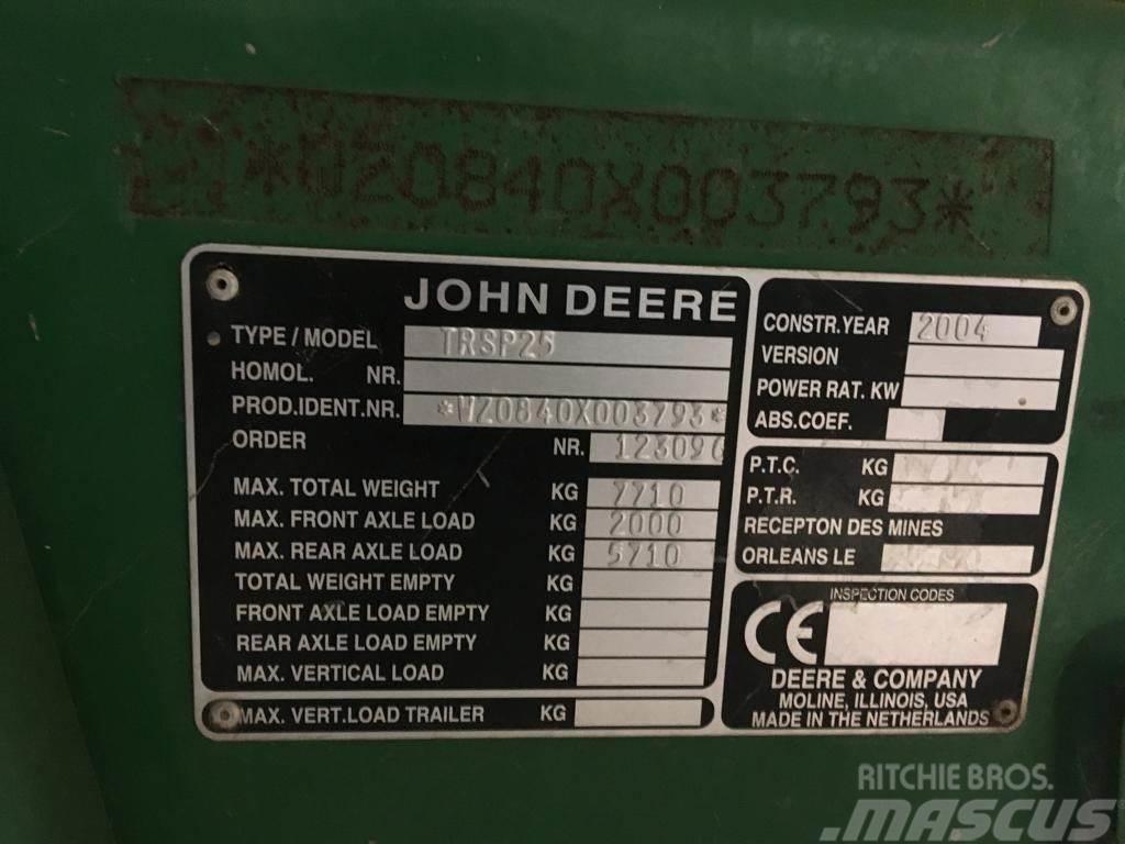 John Deere TRSP25 Trailed sprayers