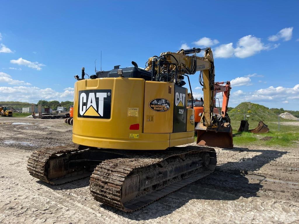 CAT 325 F Crawler excavators