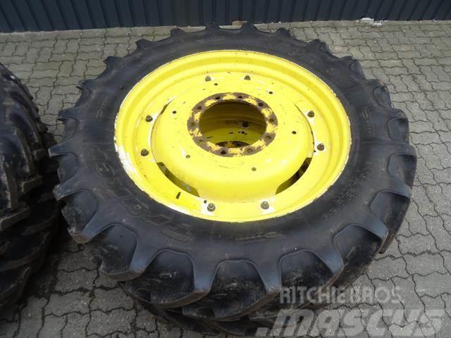 Alliance 300/95R52 340/85R36 Tyres, wheels and rims