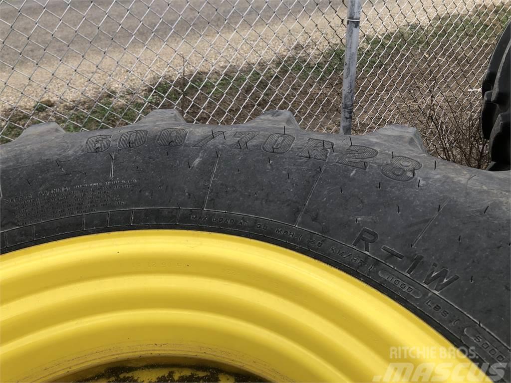 Firestone 600/70R28 Tyres, wheels and rims