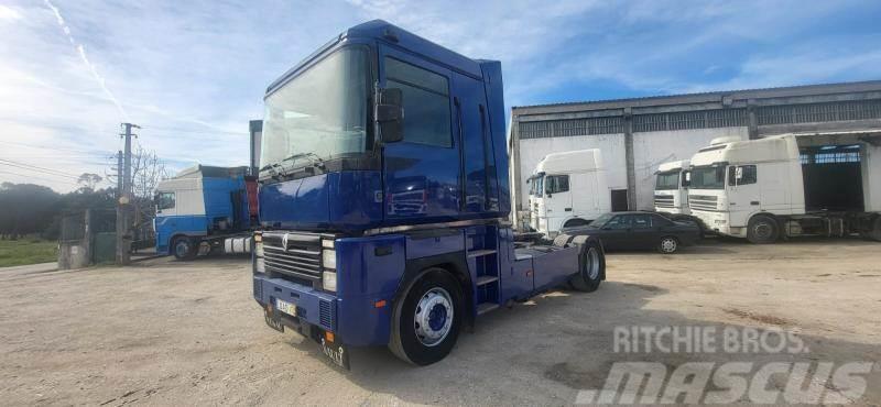 Renault AE 440 Tractor Units