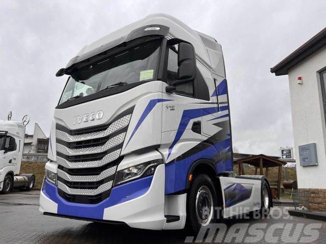 Iveco S-Way AS440S49T/P Fuel Hero Intarder Alu 2x Tank Tractor Units