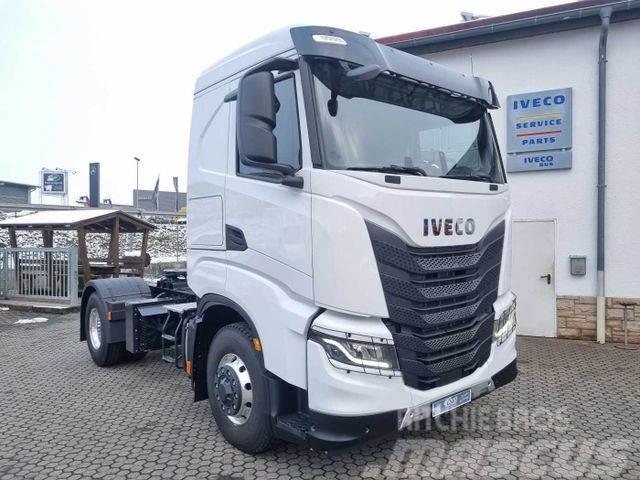 Iveco X-Way AS440X49T/P 4x2 ON+ HI-TRACTION 3 Stück Tractor Units