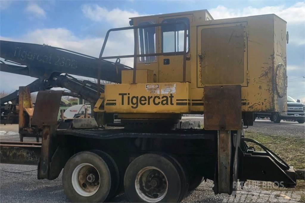Tigercat 230B Knuckleboom loaders