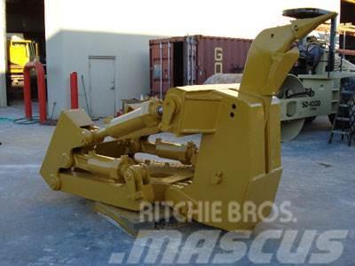 CAT D8T/R/N Ripper, S/S Other components