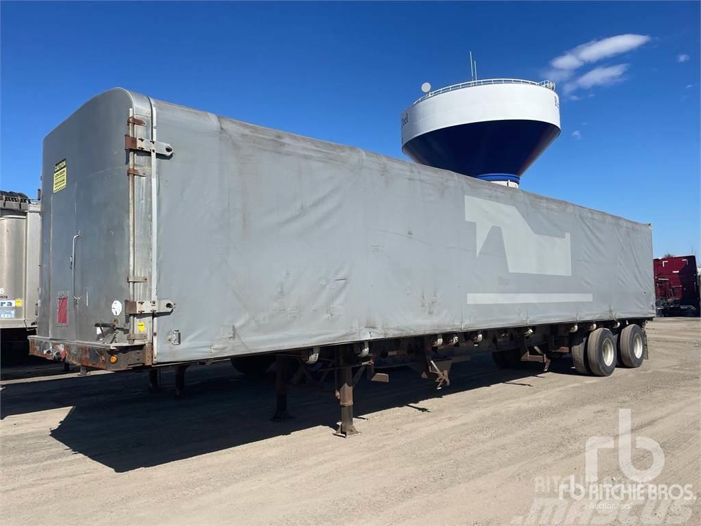 Manac 45 ft T/A Curtainsider semi-trailers