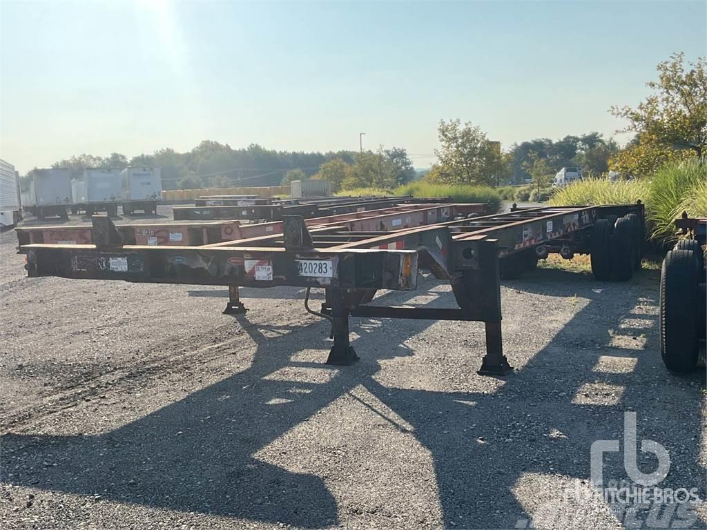 Strick 30 ft T/A Gooseneck Containerframe semi-trailers