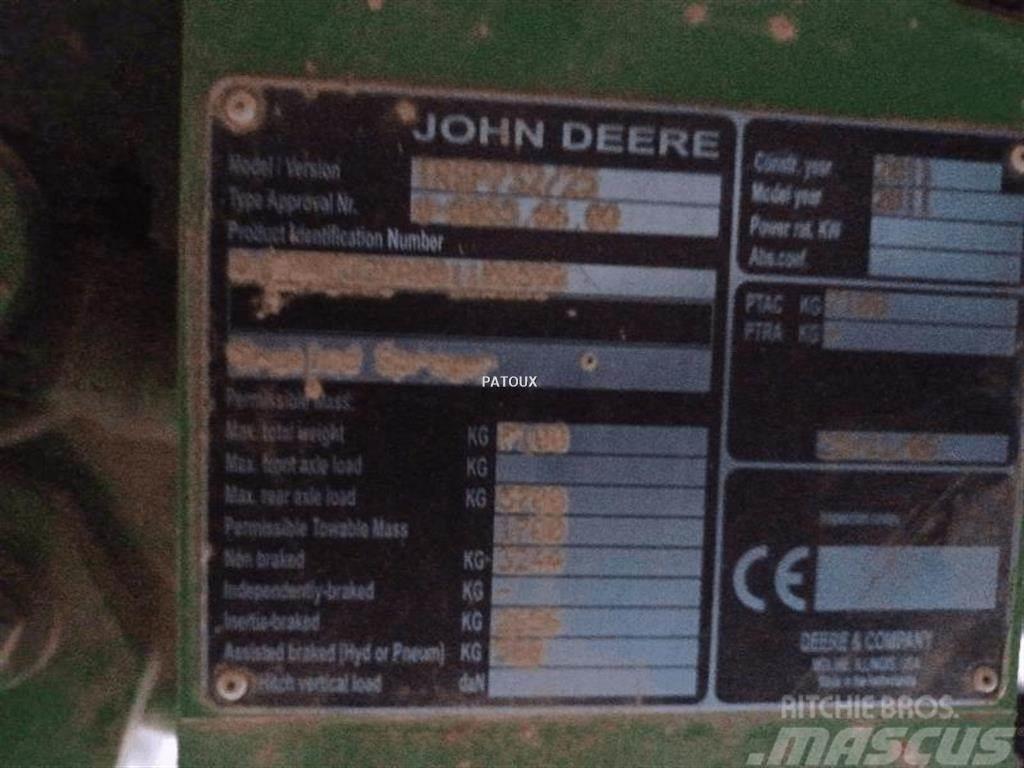 John Deere 732I Trailed sprayers