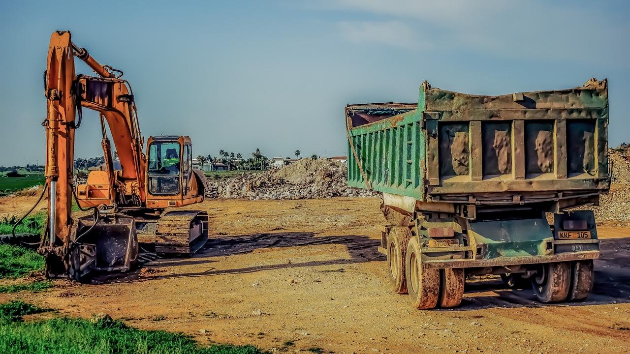 Boost je bedrijfsproductiviteit met een tweedehands dumper: complete gids