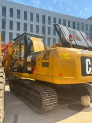 CAT 320D