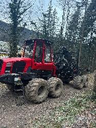 Komatsu 875