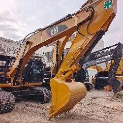 CAT 324 D L
