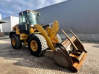 CAT 926M