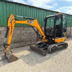 JCB 8026