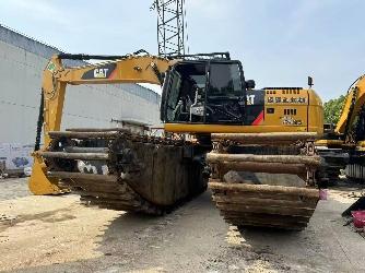 CAT 320 D