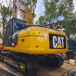 CAT 320 D2