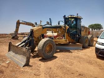 CAT 140 M