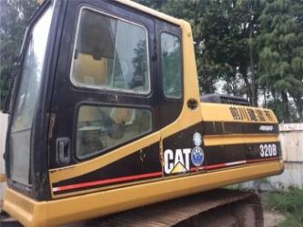 CAT 320 B