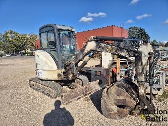Bobcat 425