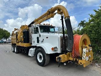 Peterbilt 365