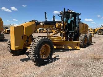 CAT 140M2