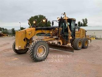 CAT 140M2AWD