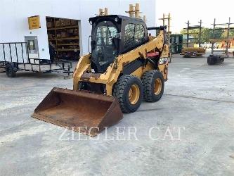 CAT 242D