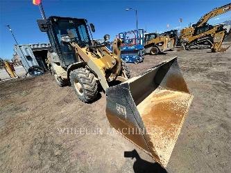 CAT 906