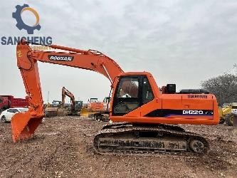Doosan DX 220